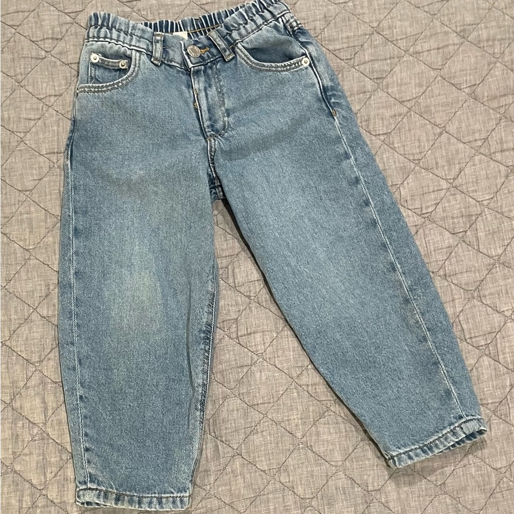 3 Pairs of Boys Zara Jeans - Picture 14 of 15